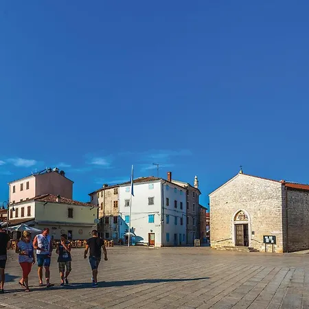 - 07 * פאז'אנה